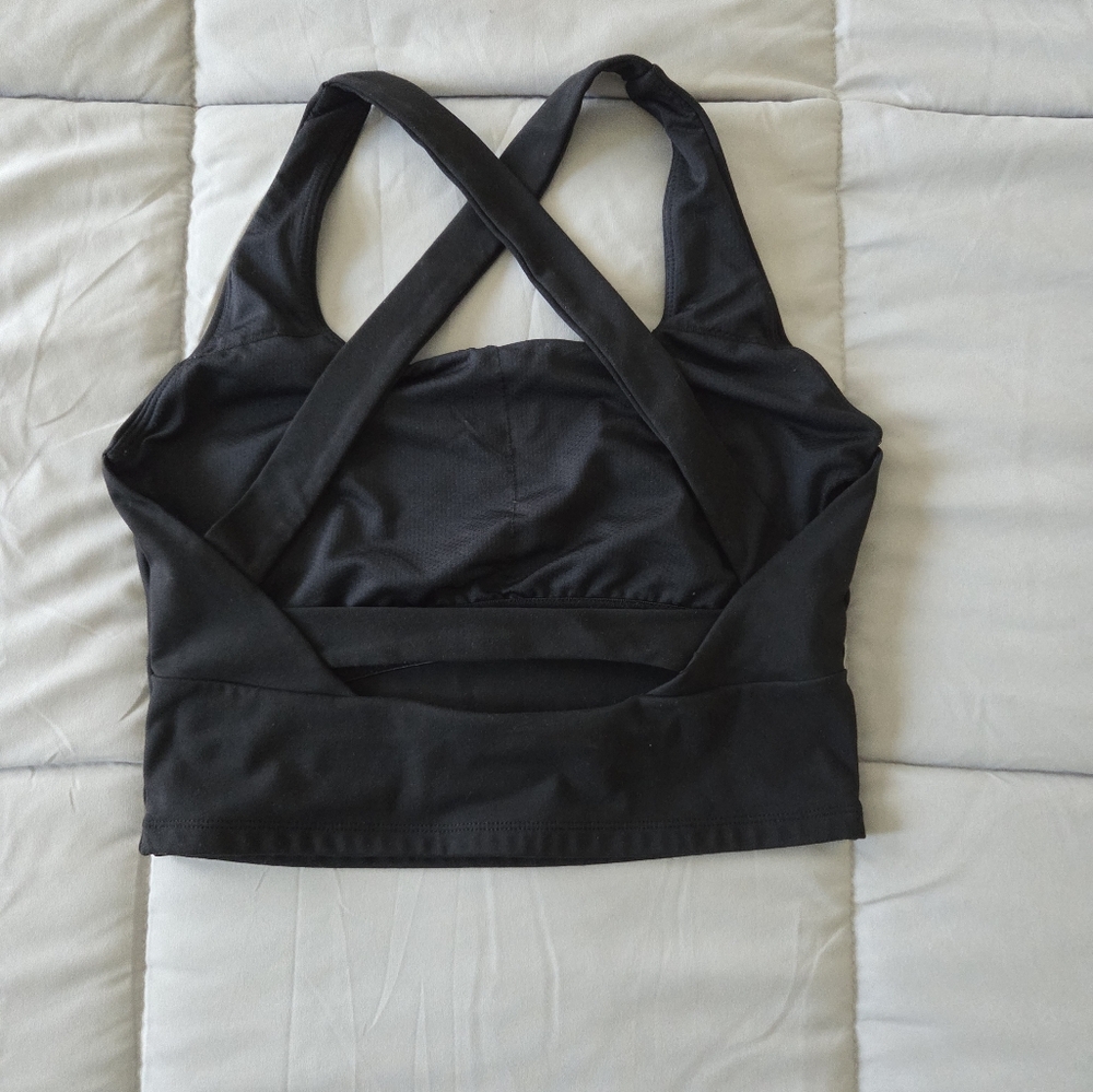Senita Athletics Harmony Crop Top